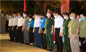 Đồng chí Vũ Văn Diện, Ủy viên BTV Tỉnh ủy, Bí thư Thành ủy, Chủ tịch HĐND Thành phố: Dâng hương và thắp nến tri ân các Anh hùng, liệt sĩ nhân dịp 27/7