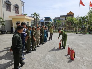 Phường Việt Hưng: Đẩy mạnh tuyên truyền Luật Quản lý vũ khí, vật liệu nổ, công cụ hỗ trợ; bồi dưỡng nghiệp vụ PCCC 