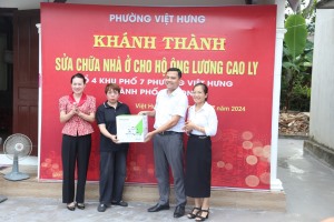 Phường Việt Hưng: Khánh thành sửa chữa nhà ở cho hộ có hoàn cảnh khó khăn.